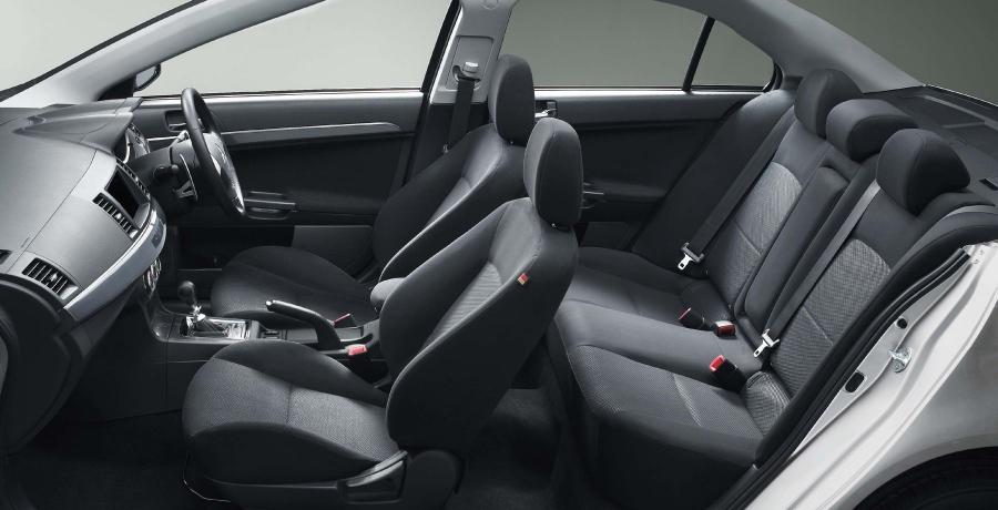  Mitsubishi Galant Fortis Ralliart 2009 года  (фото 8 из 24)
